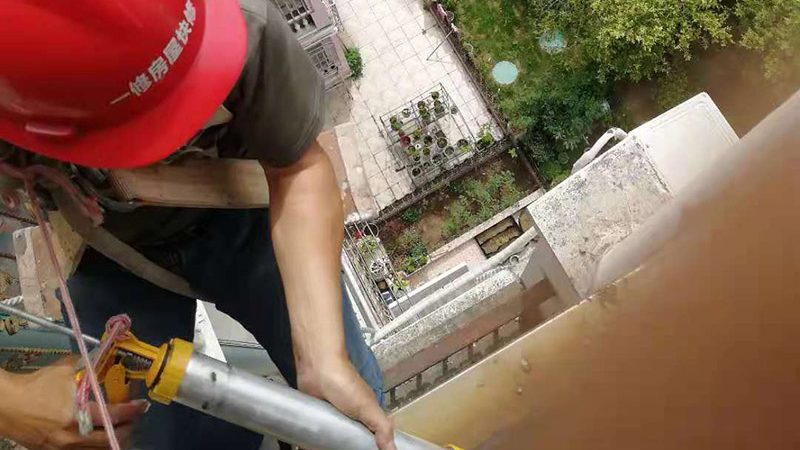 厂房屋面防水，如何选择合适的厂家直销？**